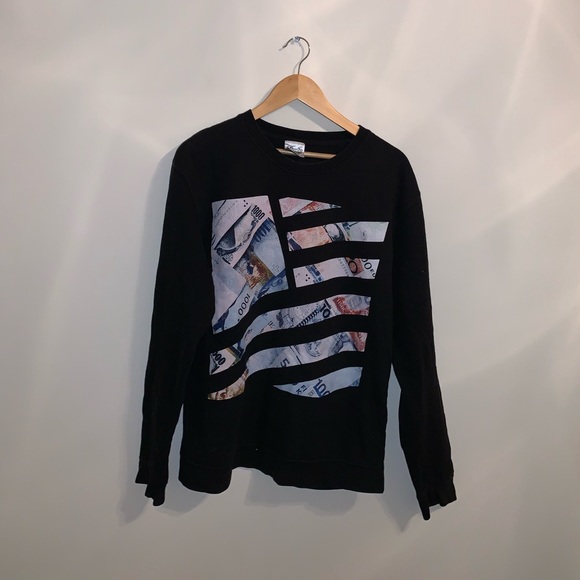 popular demand Other - Popular Demand Black Sweatshirt size M